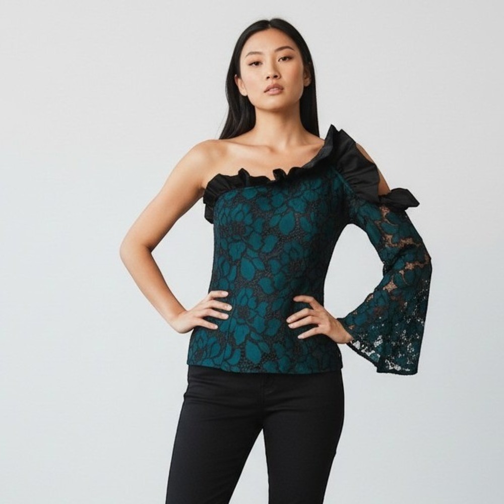 Venus Lace Cold Shoulder Ruffle Top Blue, Black Womens 10 NWT